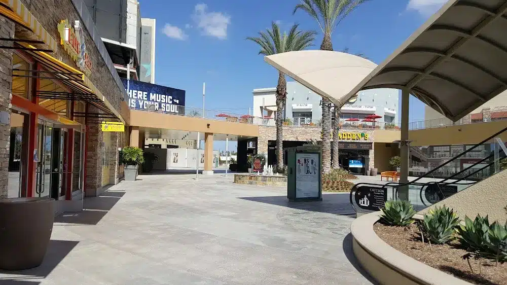 Anaheim GardenWalk