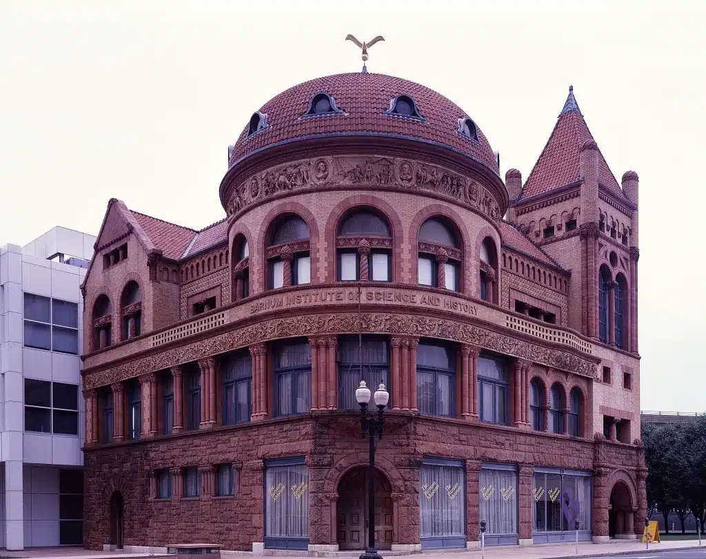 The Barnum Museum