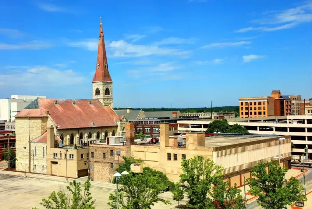 Dynamic Marketing Agency For Spray Foam Contractors in Joliet, Illinois