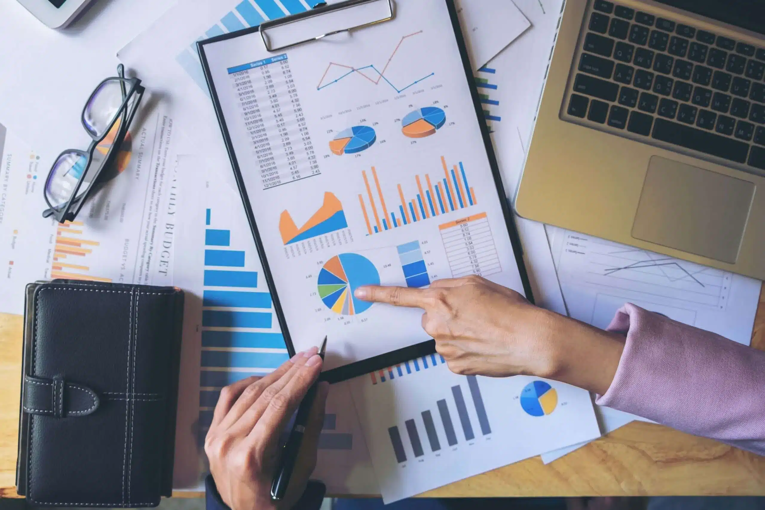 How to Track and Analyze Your Spray Foam Insulation Marketing ROI
