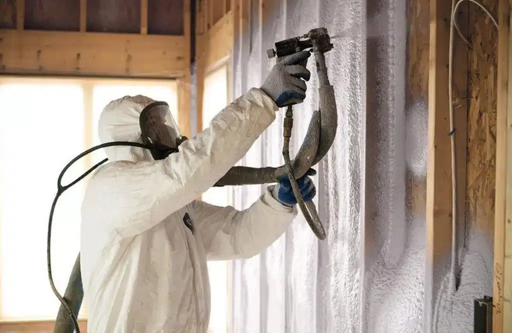How Spray Foam Insulation Prevents Mold Growth