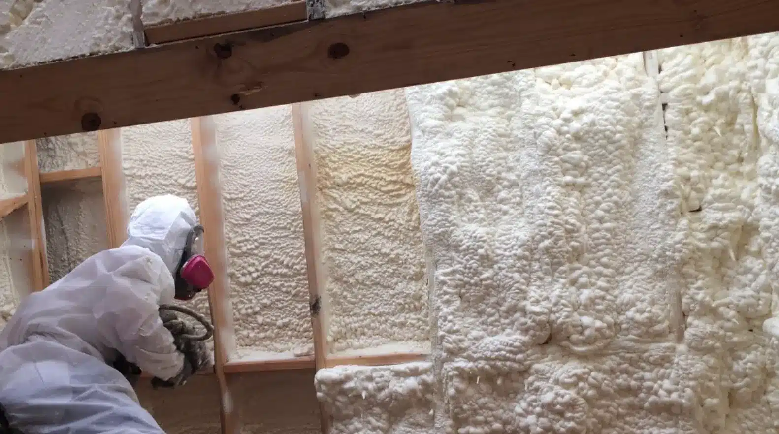 Installing Spray Foam Insulation in New Construction