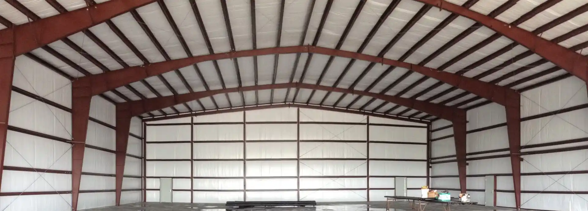 Spray Foam vs. Traditional Insulation for Metal Buildings