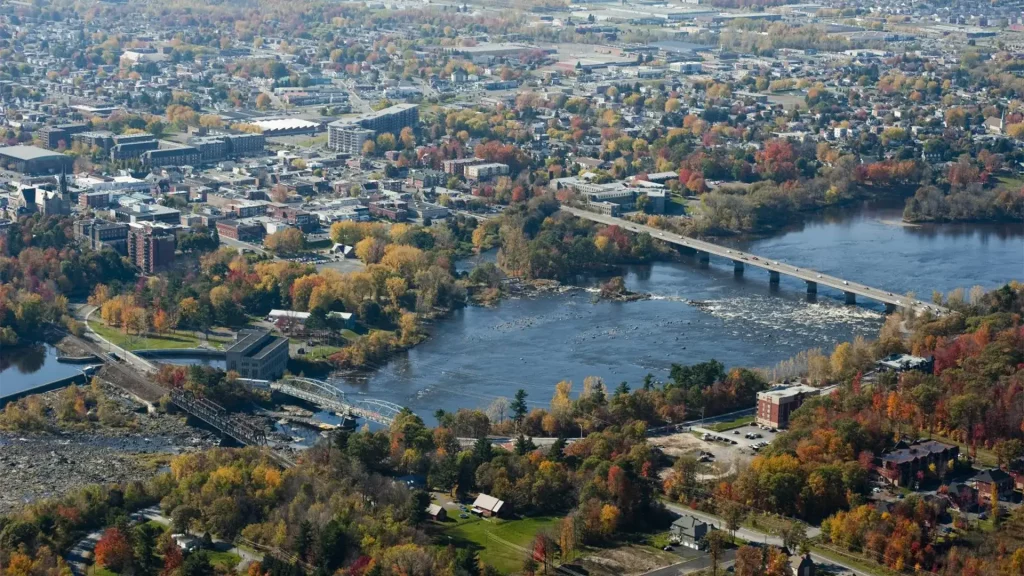 Specialized Marketing Experts for Spray Foam Contractors in Drummondville, Quebec