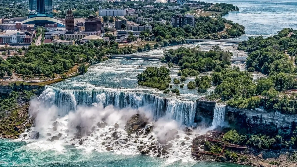Top Marketing Company For Spray Foam Contractors in Niagara Falls, Ontario