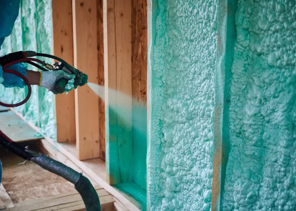 Understanding the Types of Spray Foam Insulation