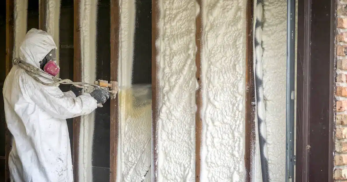 Why Choose Closed-Cell Spray Foam Insulation